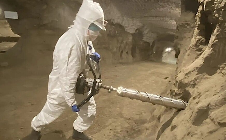 Ученые нашли 26 неизвестных видов микробов, замороженных на Аляске 40 000 лет