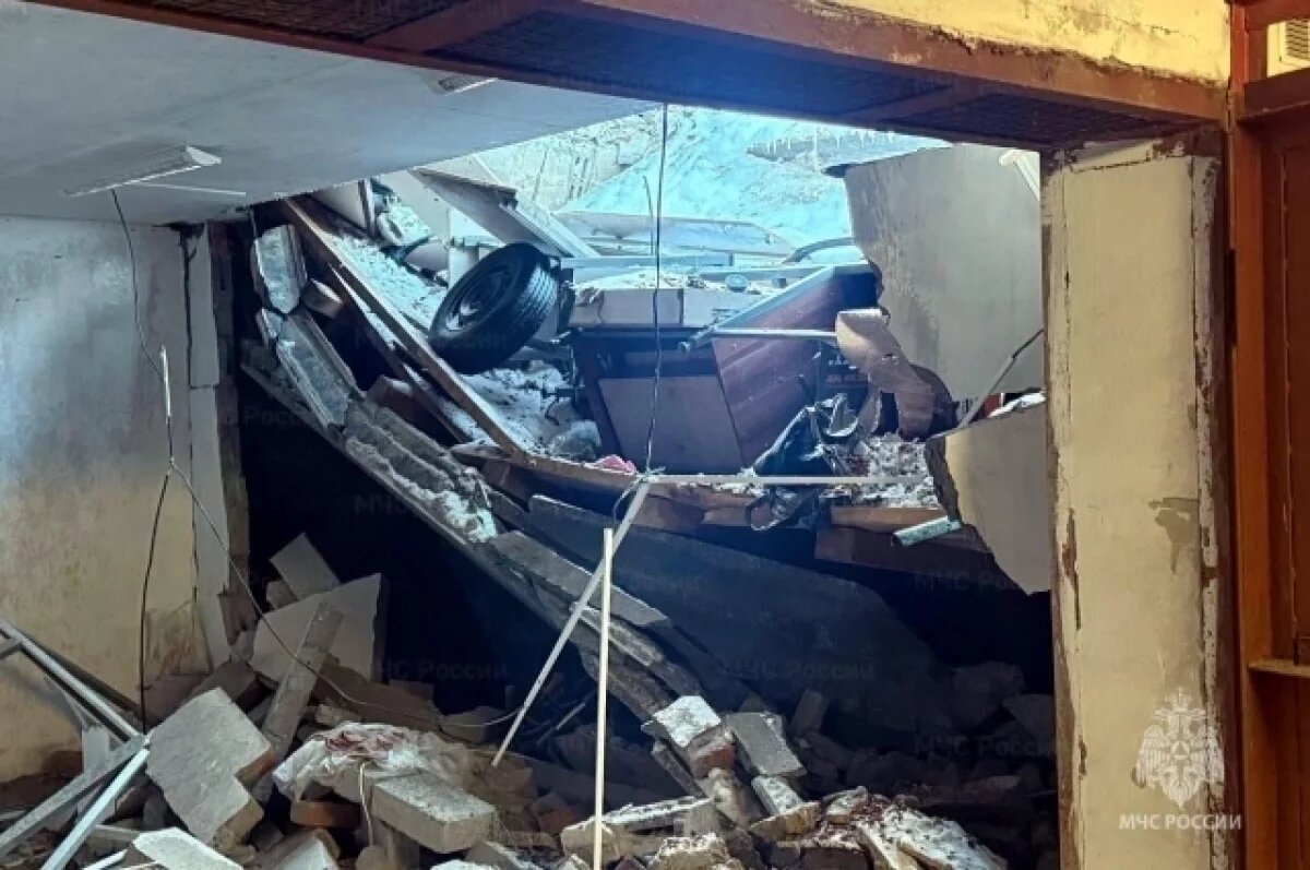    Кадры с места ЧП.