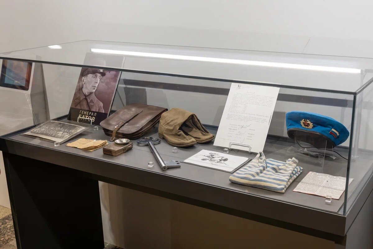    Музей Победы проводит пресс-экскурсию по выставке о героях-интернационалистах