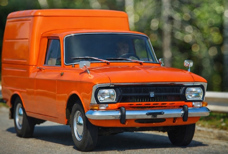 ИЖ-2715 — рабочая лошадка городской логистики СССР