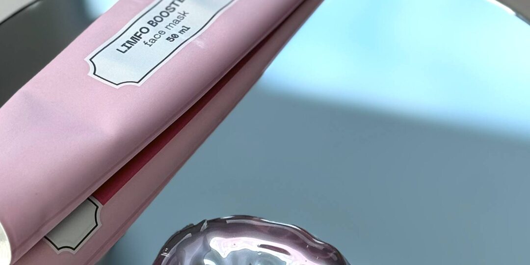 Топ косметических средств для борьбы с отечностью на лице.