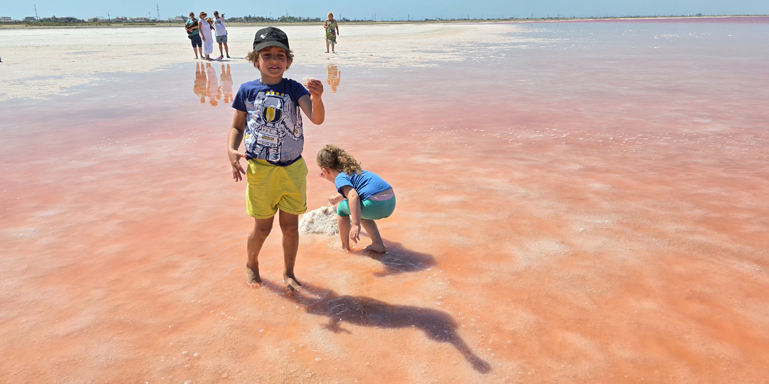 Здравница Советского Союза: почему стоит поехать на Сакское озеро сегодня?