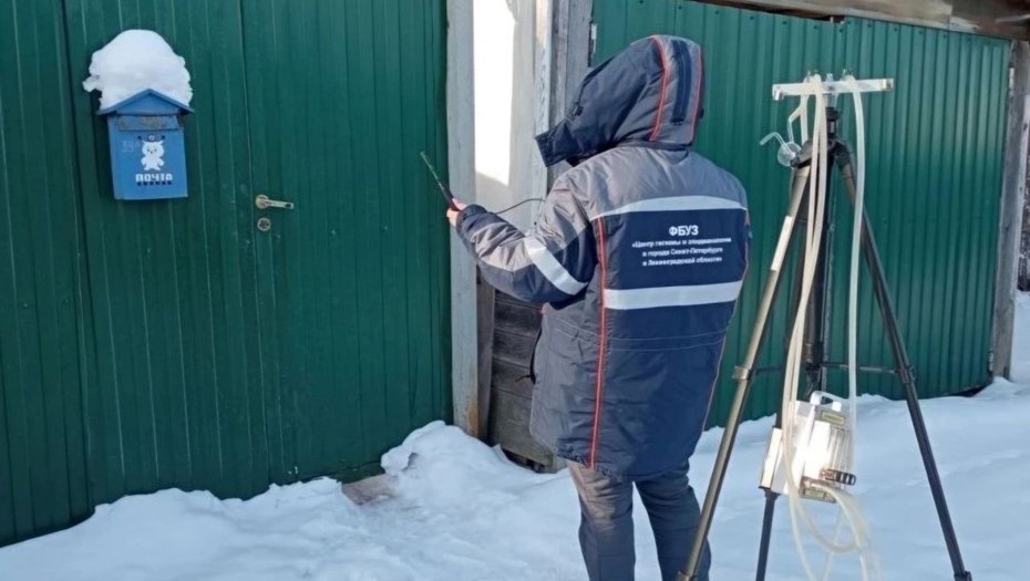    Проверка качества воздуха в Парголово Автор фото: t.me/rospotrebnadzor_spb_lo