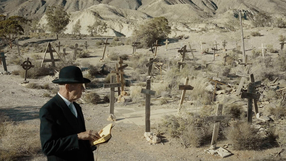 Кадр из фильма «Мертвые души» (Dead Souls), режиссер Алекс Кокс, 2025.📷Фото: Zapruder Pictures, Exterminating Angel