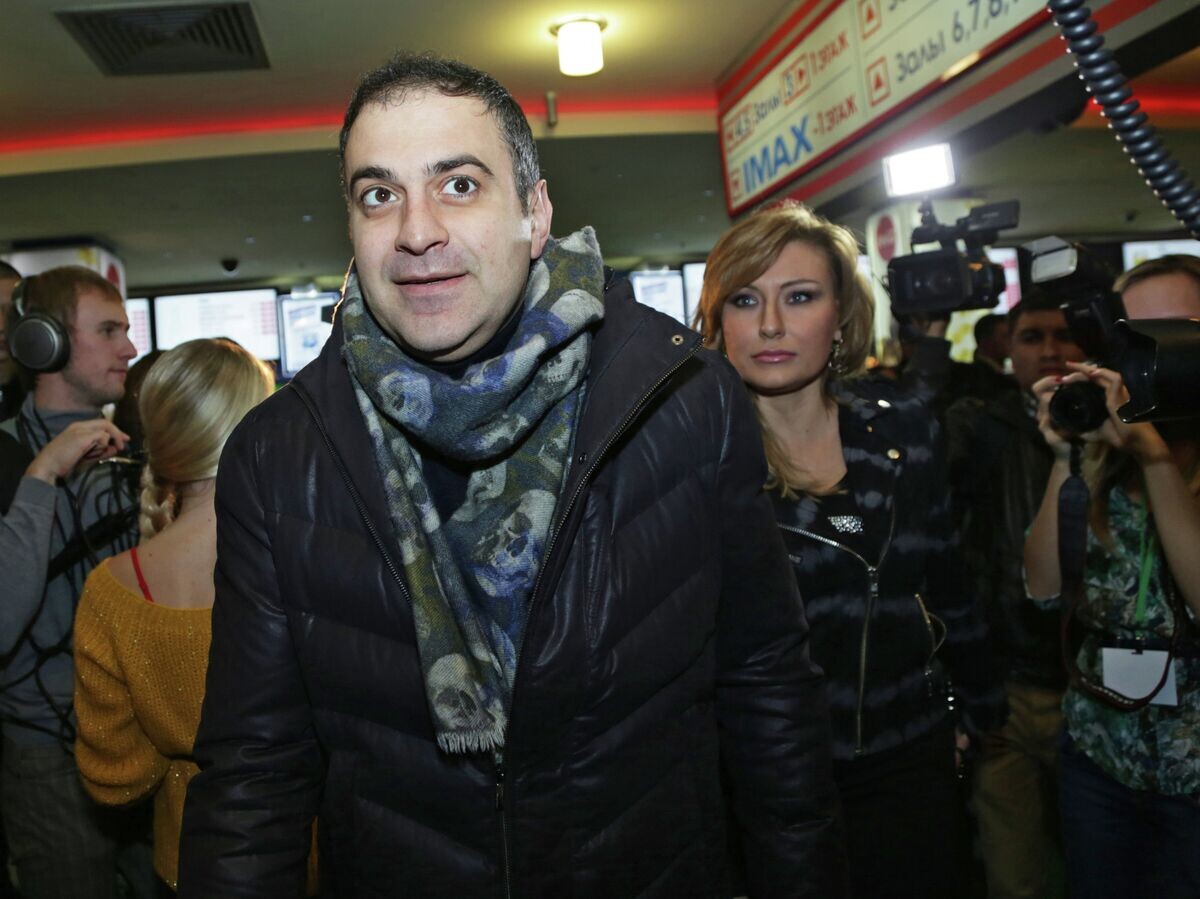    Телеведущий Гарик Мартиросян с супругой Жанной | © РИА Новости / Екатерина Чеснокова