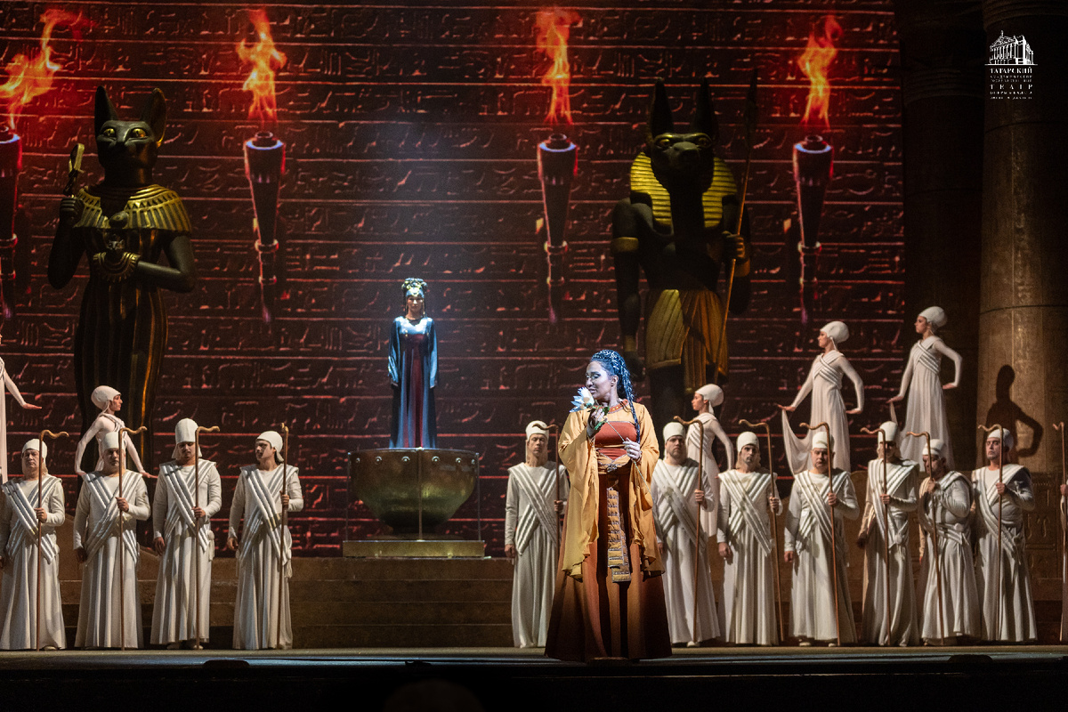 Аида - Светлана Касьян (ТАКТОиБ им. Джалиля), Жрица - Венера Протасова (ТАГТОиБ им. Джалиля)