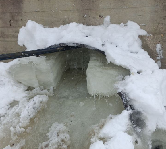 Перемерзла труба под дорогой - вариант решения