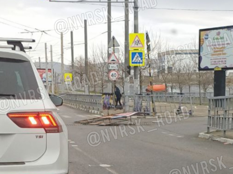    Ограждение на пр. Ленина/ул. Южная, г