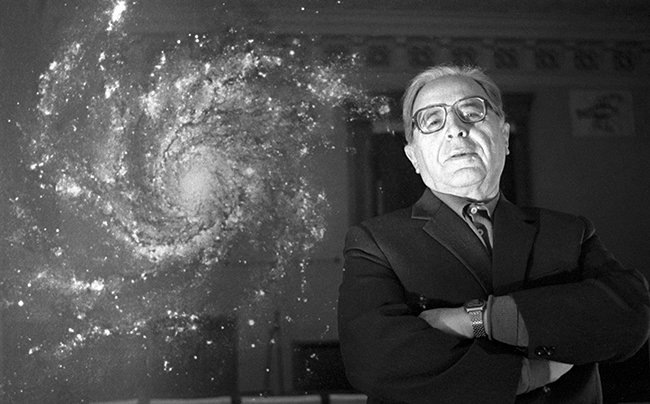 Иосиф Самуилович Шкловский