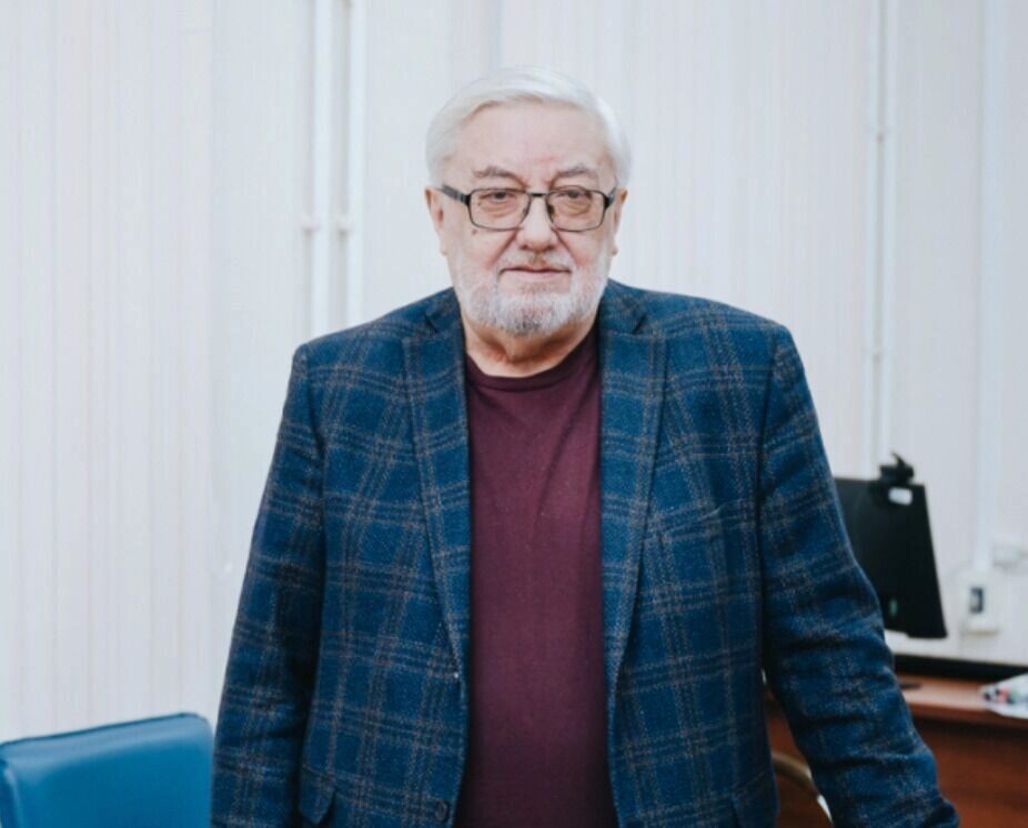 Экономист Георгий Остапкович: эффект от снижения ставки ЦБ может быть в конце 2026 года    hse.ru📷
