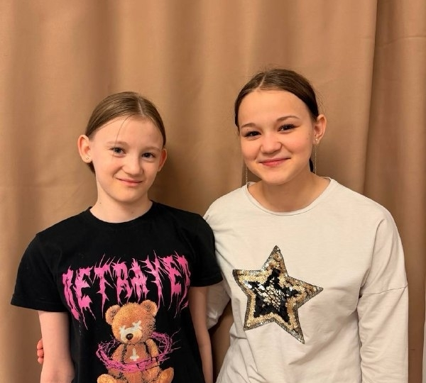 СЁСТРЫ ИЩУТ СЕМЬЮ!!!