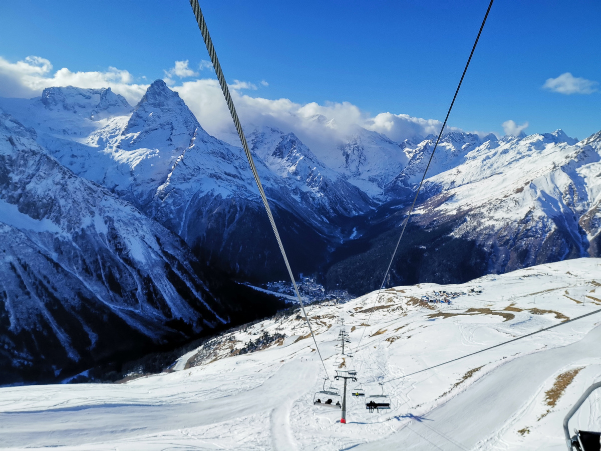 Домбай. Февраль