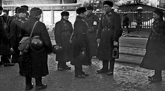 Советские милиционеры в годы войны
