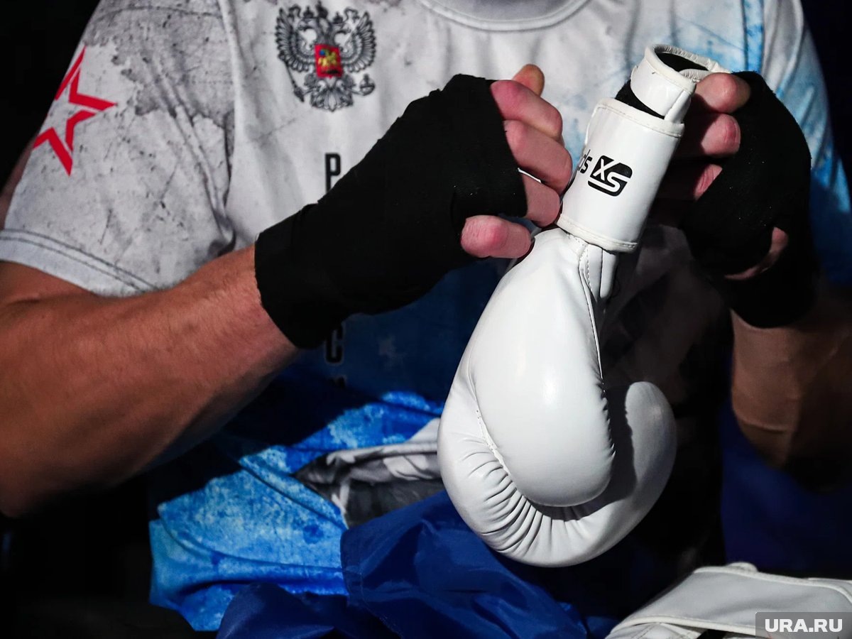     Из Кургана в Екатеринбург Роман перебрался, чтобы работать и тренироваться (архивное фото)