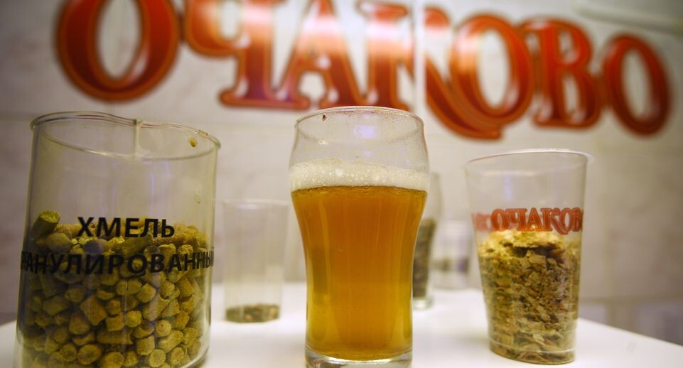    Пиво-безалкогольный завод «Очаково» в Москве / Медиасток.рф