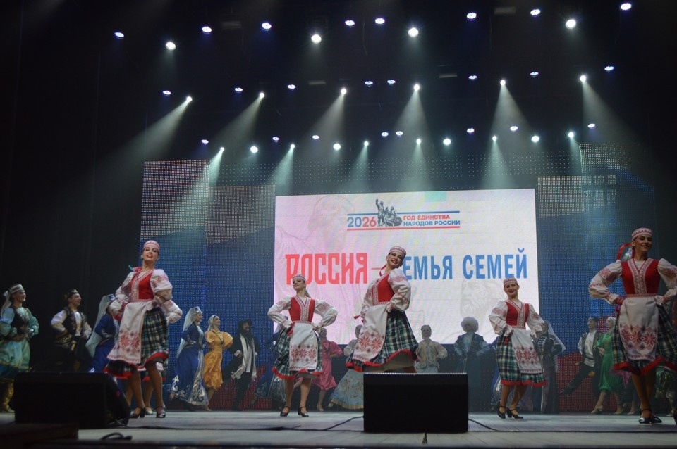    В ДНР стартовал объявленный Президентом страны Год единства народов Роман ПОБЕРЕЖНЮК