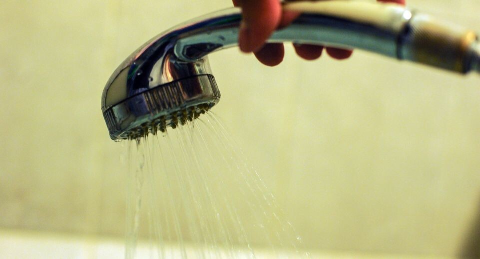    Душ в ванной комнате / Медиасток.рф