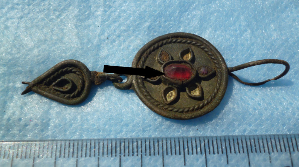    Тайна казачьей серьги раскрыта: что скрывается за каждым звоном металла