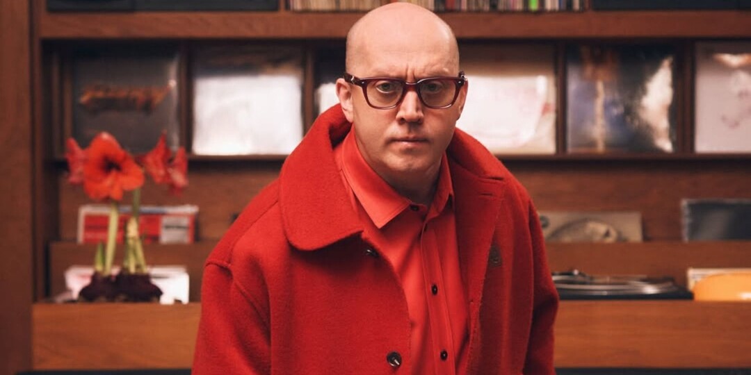 Похудел, помолодел, стал круче Ди Каприо: новая фотосессия Сергея Бурунова