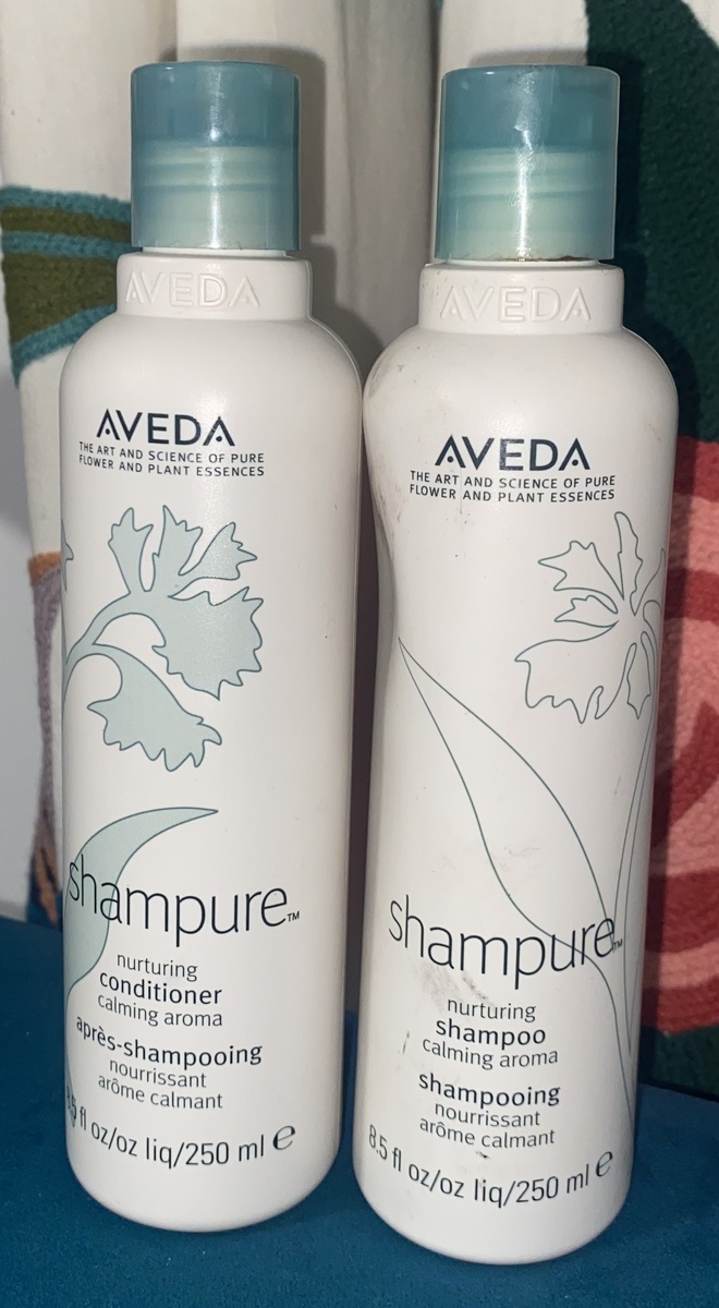 Aveda Shampure. Питательный Шампунь и кондиционер Aveda для ежедневного применения. 