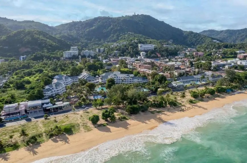 Отель Thavorn Palm Beach 4*