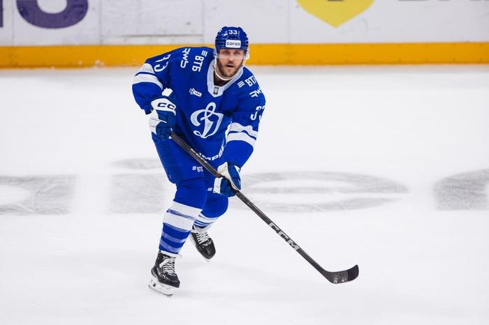 Фредрик Классон. Обложка © Telegram / ХК Динамо Москва 