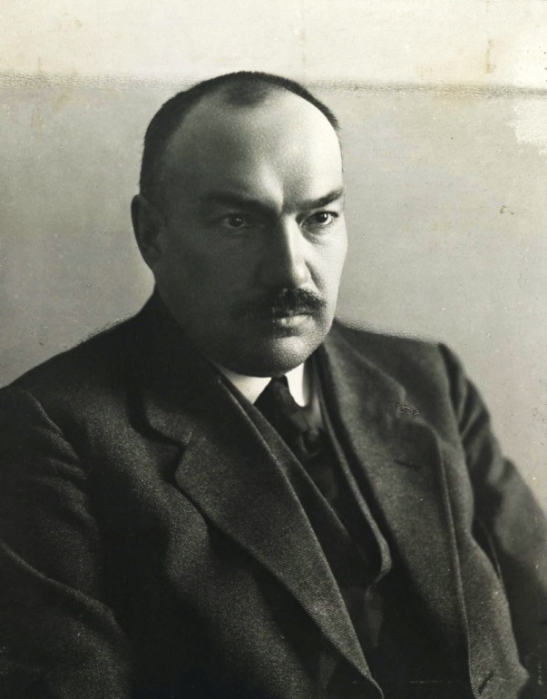 Николай Парамонов. С сайта: ru.wikipedia.org