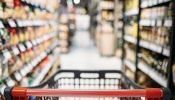 🛒 Пустые полки говорят громче новостей: как супермаркет показывает кризис раньше ТВ