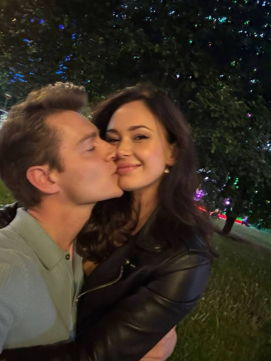    Архив героев материала в соцсетях.