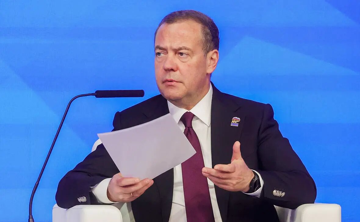    Дмитрий Медведев Фото: Наталья Шатохина / NEWS.ru / Global Look Press Игорь Никольский