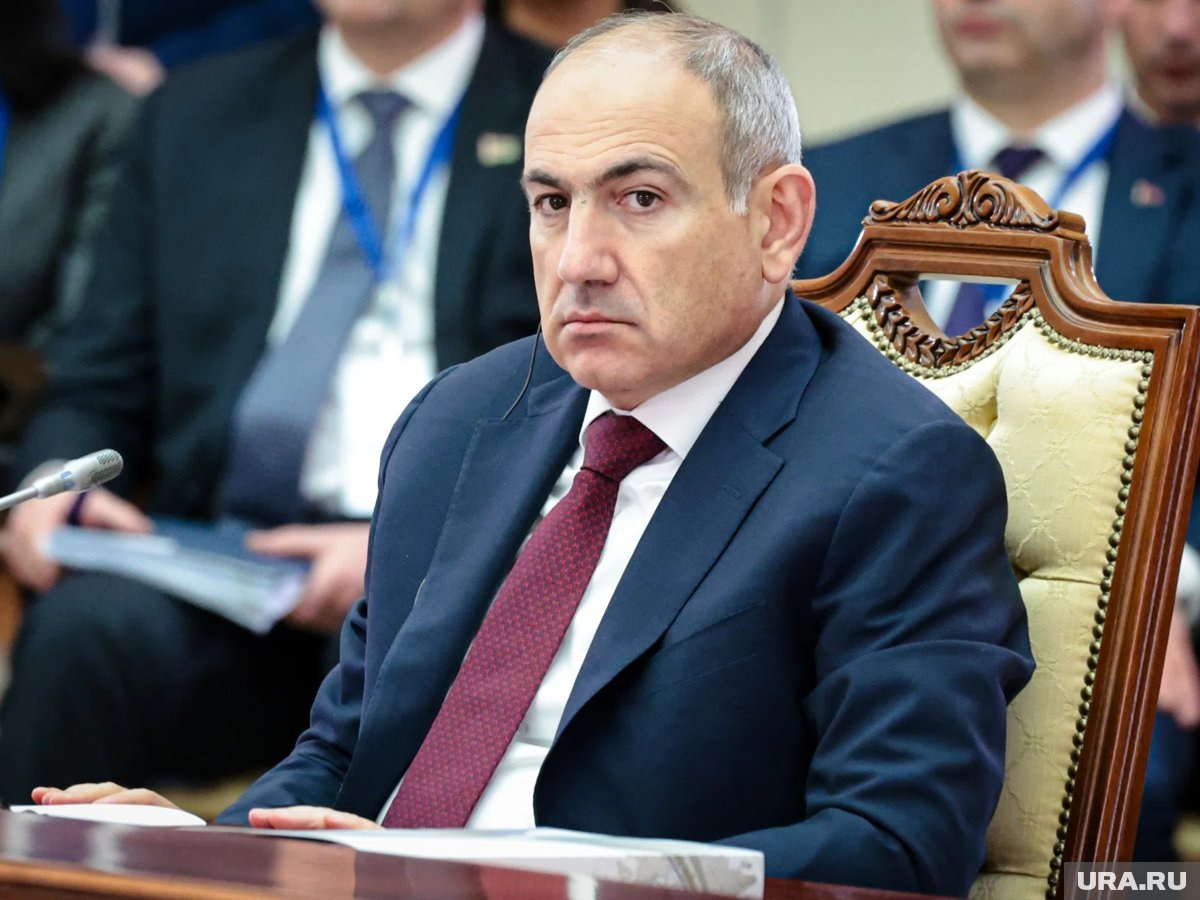     Среди возможных покупателей Пашинян назвал Казахстан, ОАЭ или Катар