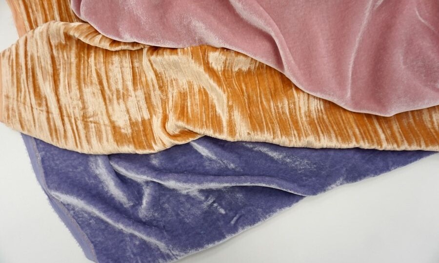 Чем отличается велюр от бархата: разница, о которой знают не все✨