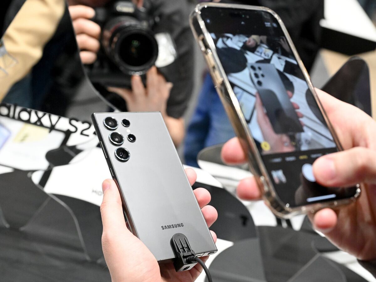    Samsung Galaxy S24 Ultra© РИА Новости . Станислав Красильников
