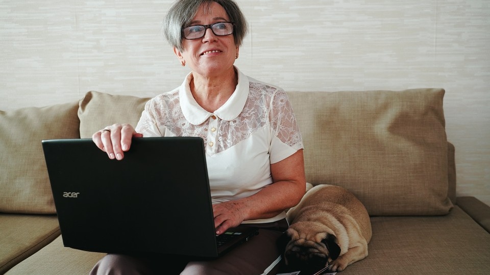 Россиянам напомнили о возрасте выхода на пенсию