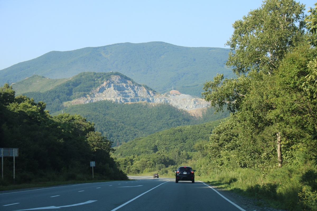 Карьер на юге Приморья, возле Находки.