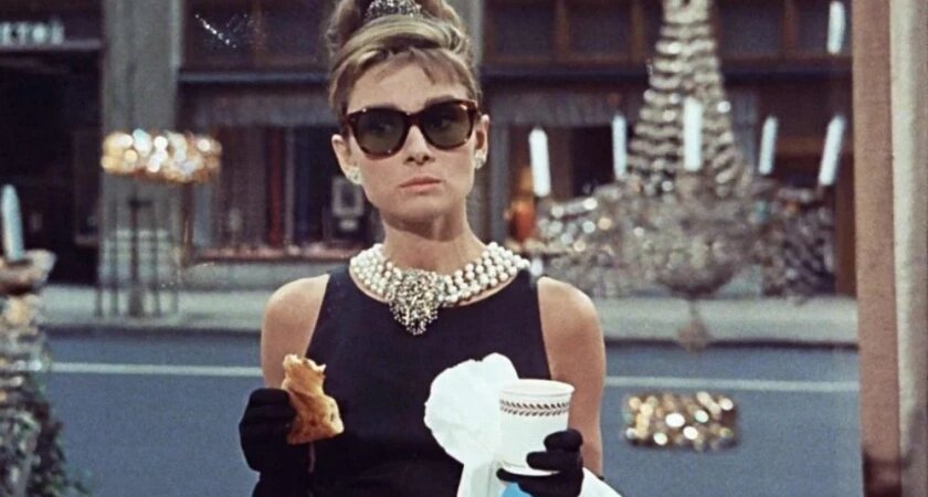   Кадр из фильма "Завтрак у Тиффани" (16+)