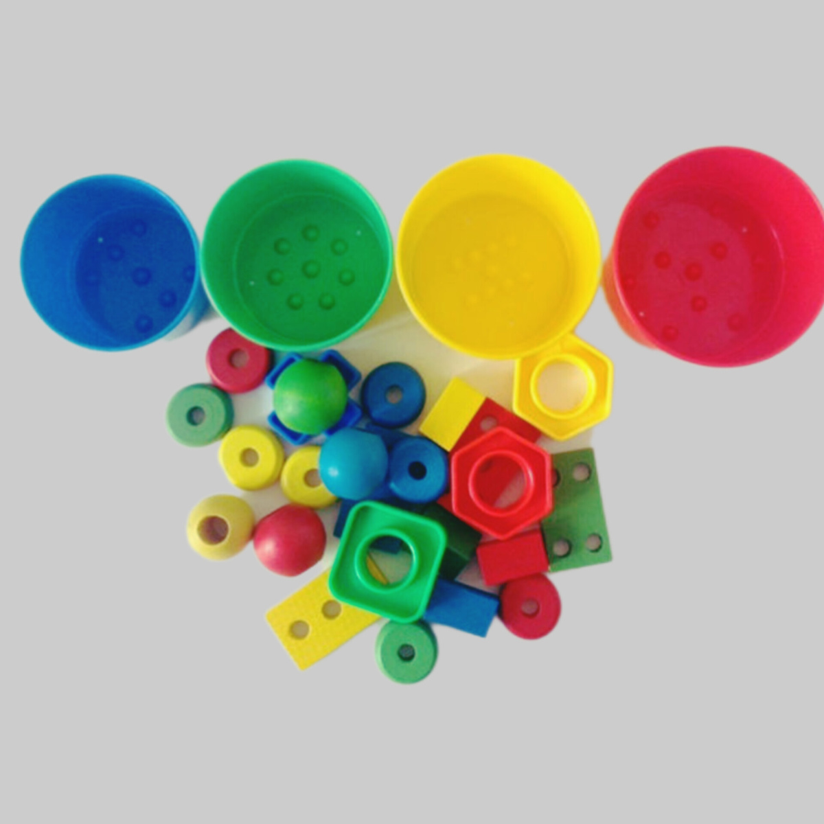 Сортировка предметов по цвету.