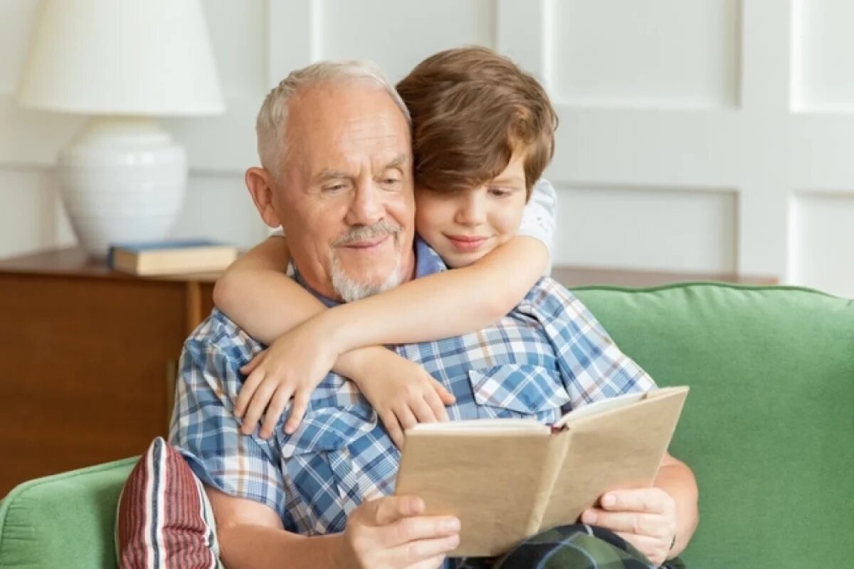    Как тут не вспомнить знаменитое наше выражение «век живи — век учись». Только оно здесь заиграло и новыми смыслами: «хочешь прожить век — весь век и учись».