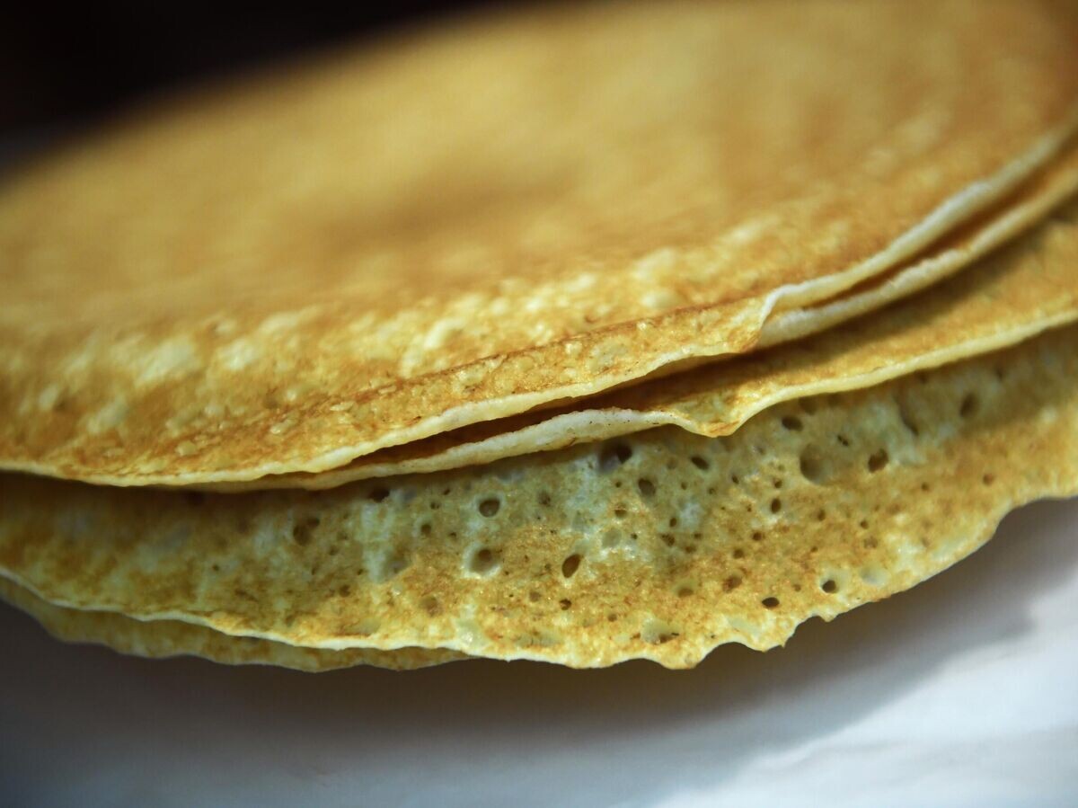    Толстые блины на кефире | © РИА Новости / Евгений Одиноков