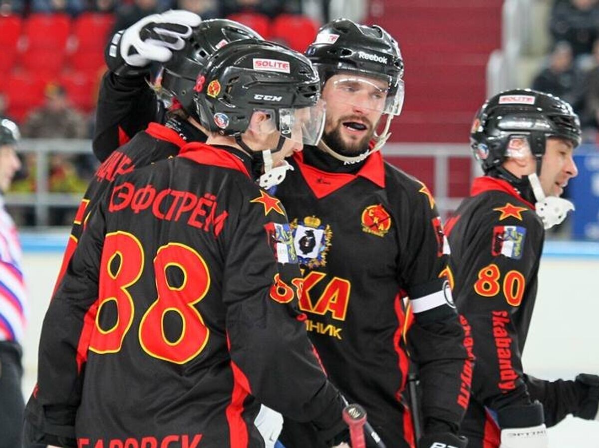    Хоккеисты "СКА-Нефтяника" | © Фото : официальная страница "СКА-Нефтяник" в социальной сети ВКонтакте