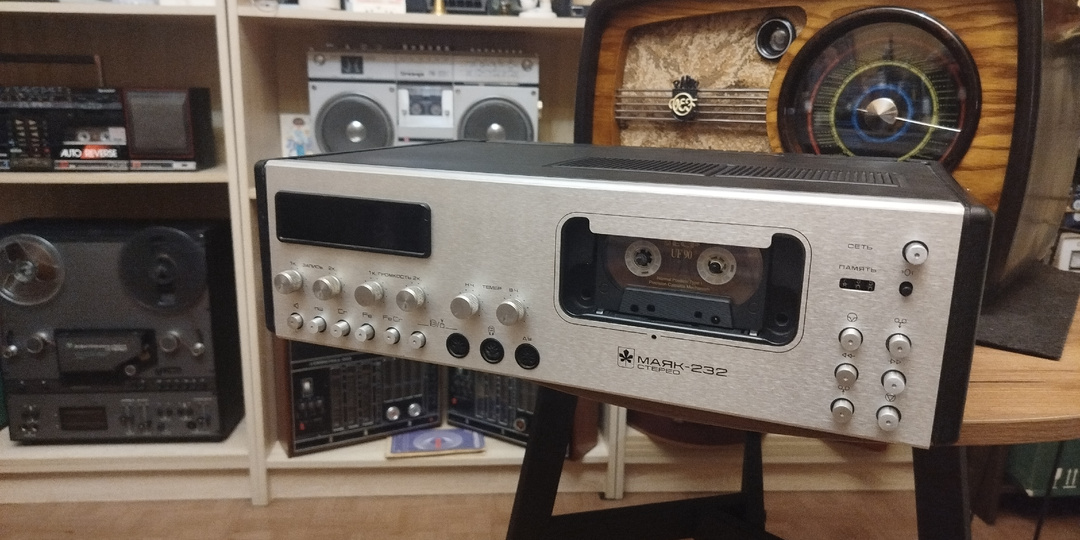 Маяк 232 легендарный магнитофон приобрёл под ремонт
