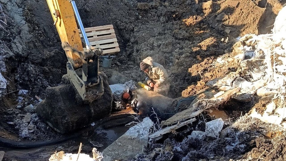 Стало известно, когда запустят воду в дома Шелехова после аварии