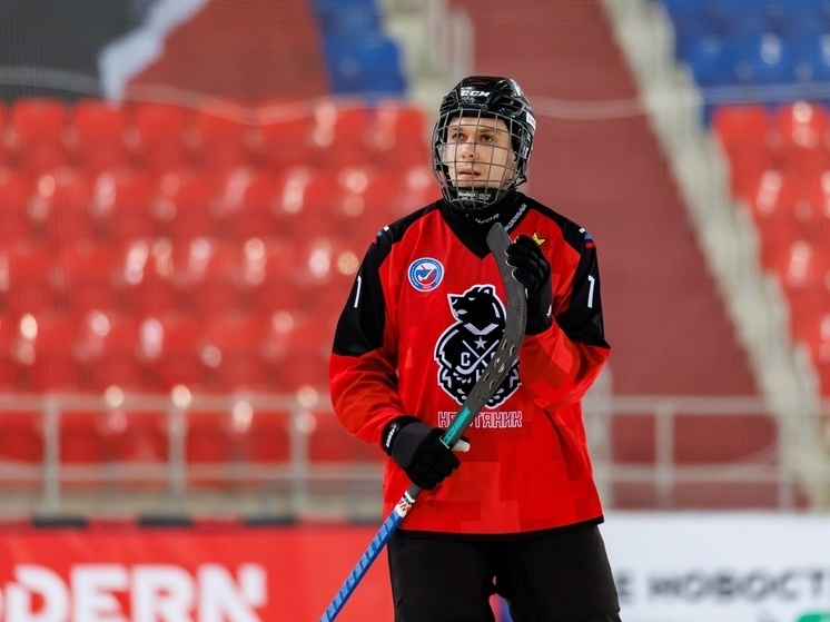     10 забили в первом, 5 во втором: «СКА-Нефтяник» в Хабаровске обыграл «Сибсельмаш» и одержал двадцатую победу подряд. Фото: ХК "СКА-Нефтяник"