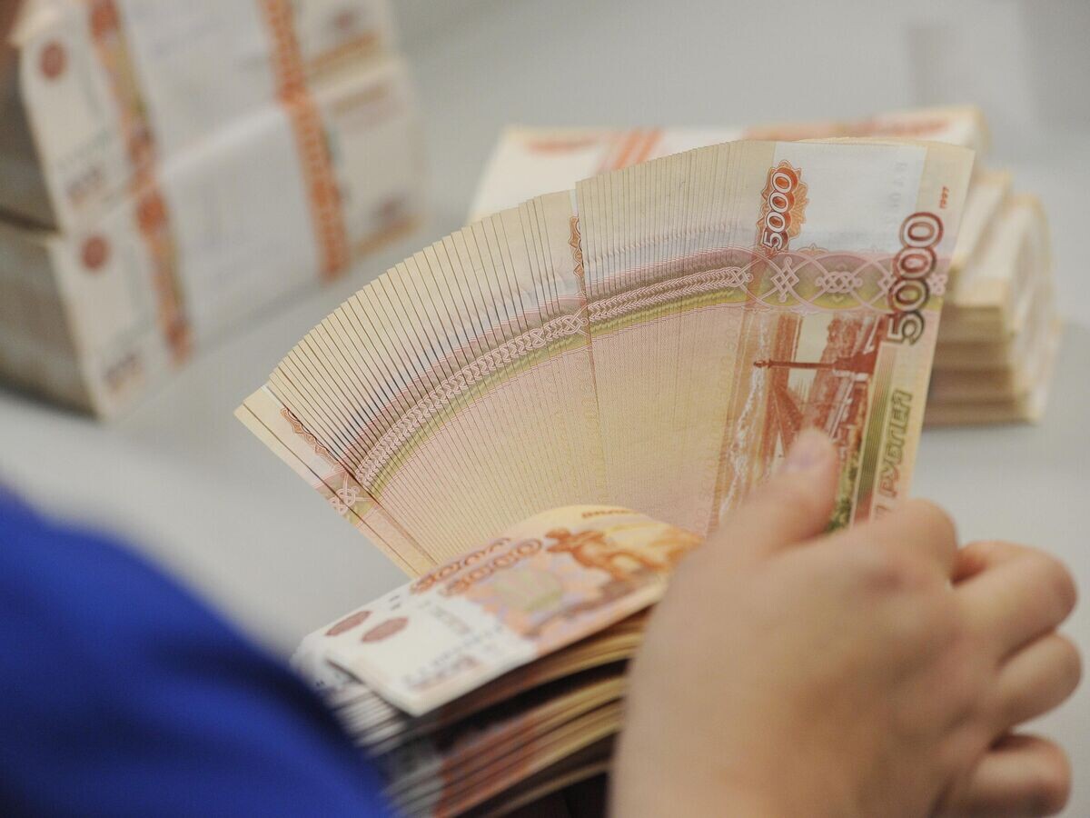    Печать денежных купюр на фабрике ФГУП "Гознак" в Перми | © РИА Новости / Алексей Куденко