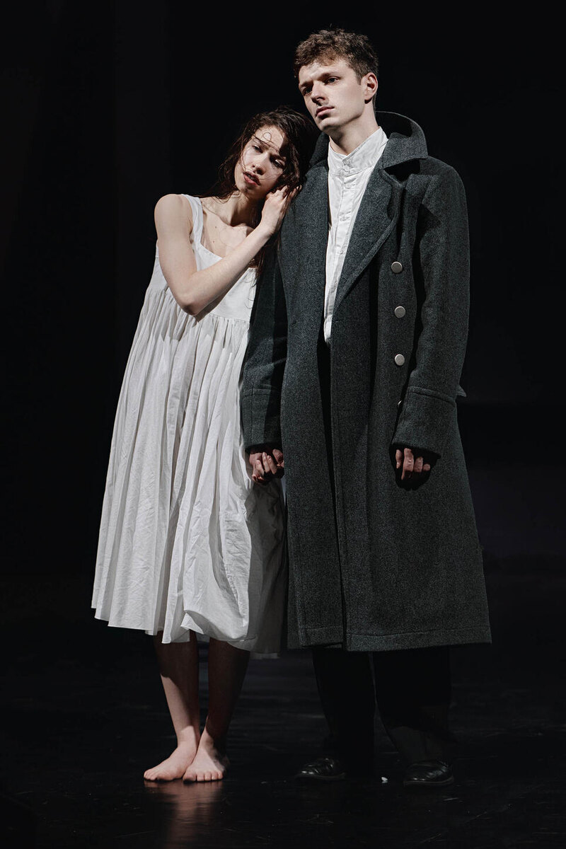    Сцена из спектакля предоставлено пресс-службой театра им. Пушкина, фото Геворга Арутюняна