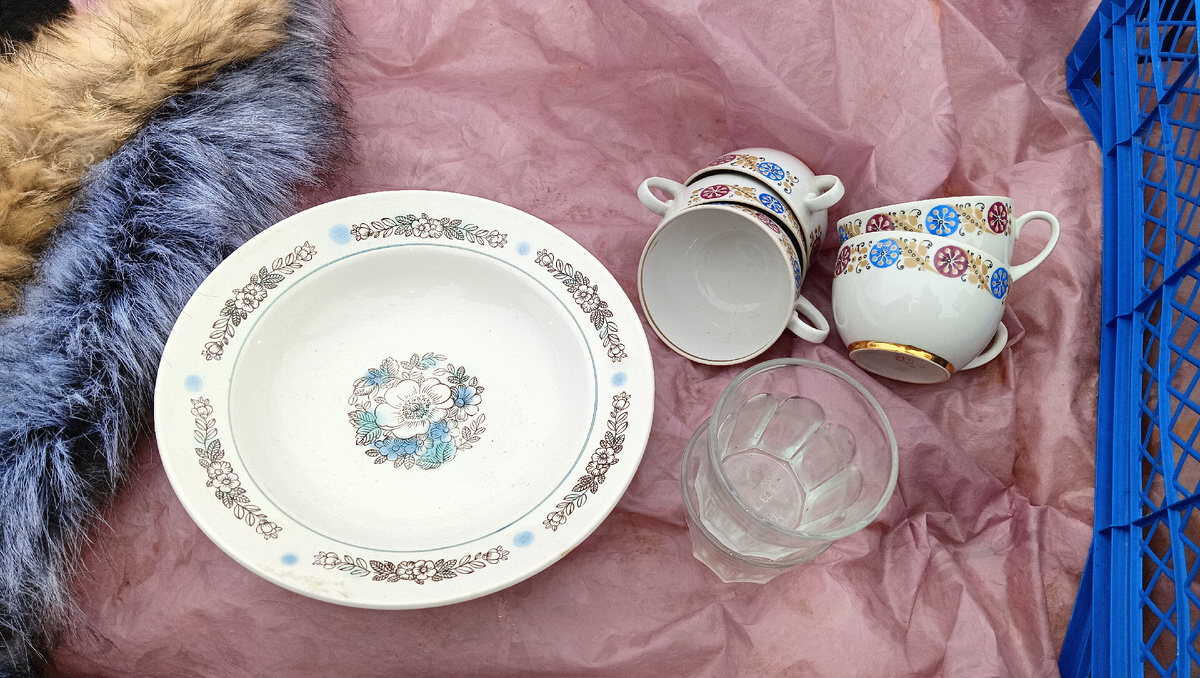 Барахолка радует ли? Фото автора 