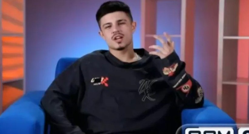 Никита Гуранда решил соблазнить Элину Рахимову