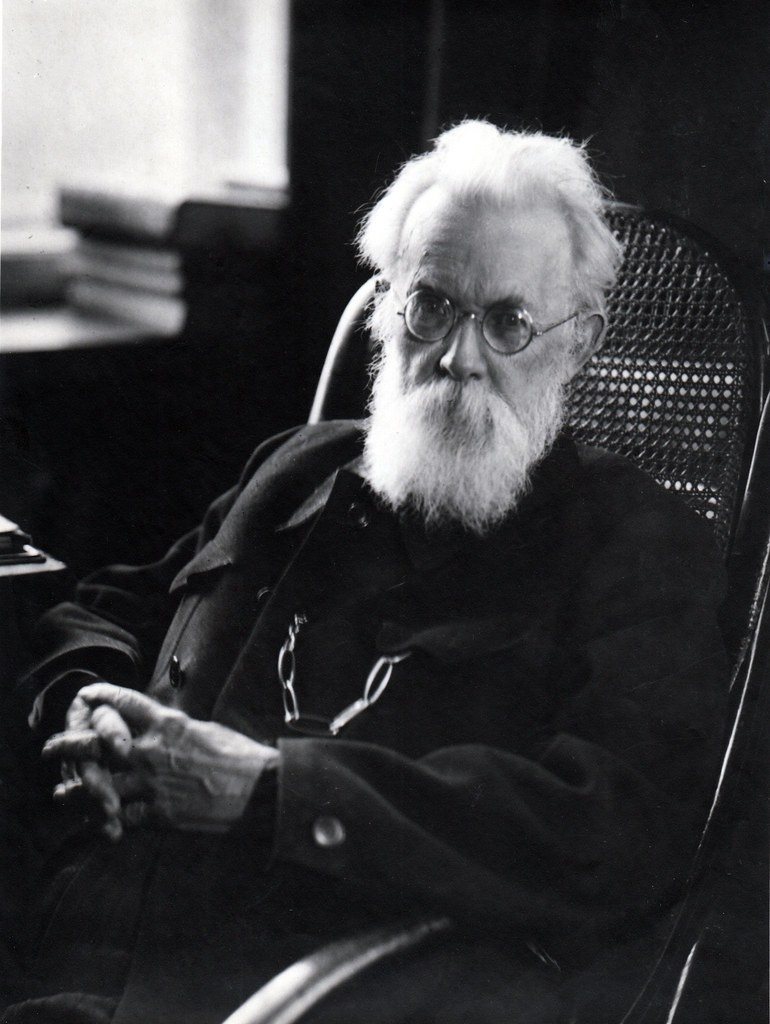 Владимир Иванович Вернадский (1940 год)