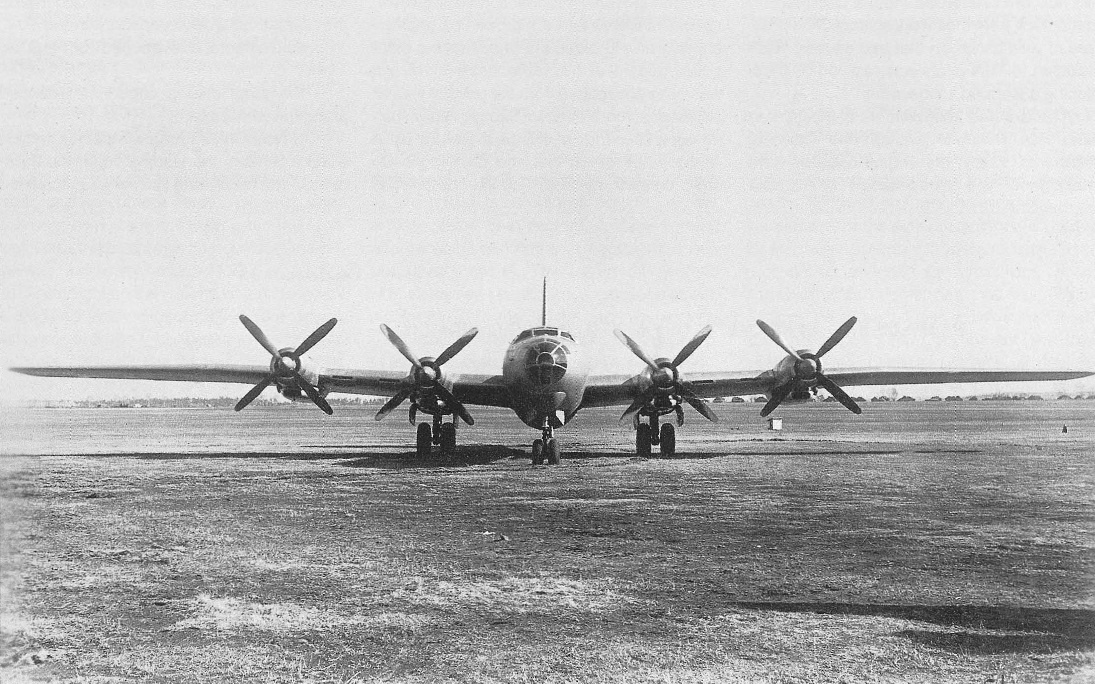 Самолет «80» – опытный тяжелый бомбардировщик разработки ОКБ-156 А.Н. Туполева, который должен был быть построен с двигателями АШ-2ТК, но получил менее мощные АШ-73ТКФН