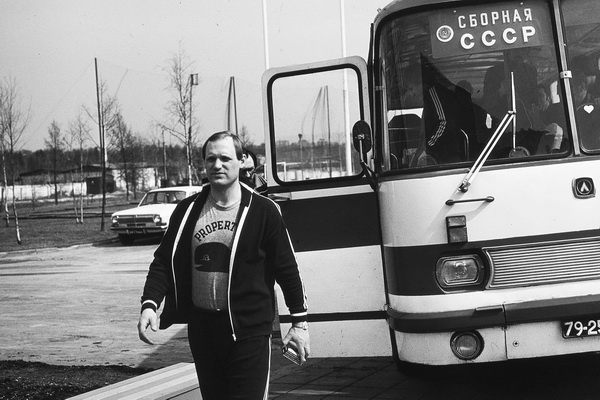 Владимир Петров. Дорога... из большого хоккея